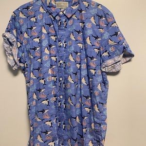 Short sleeve button up shirt